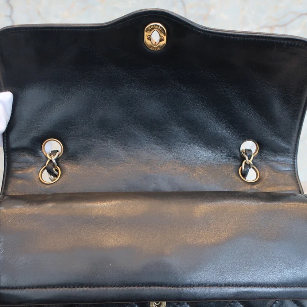 Authentic CHANEL double flap two color hardware Paris lambskin classic bag - Picture 4 of 16